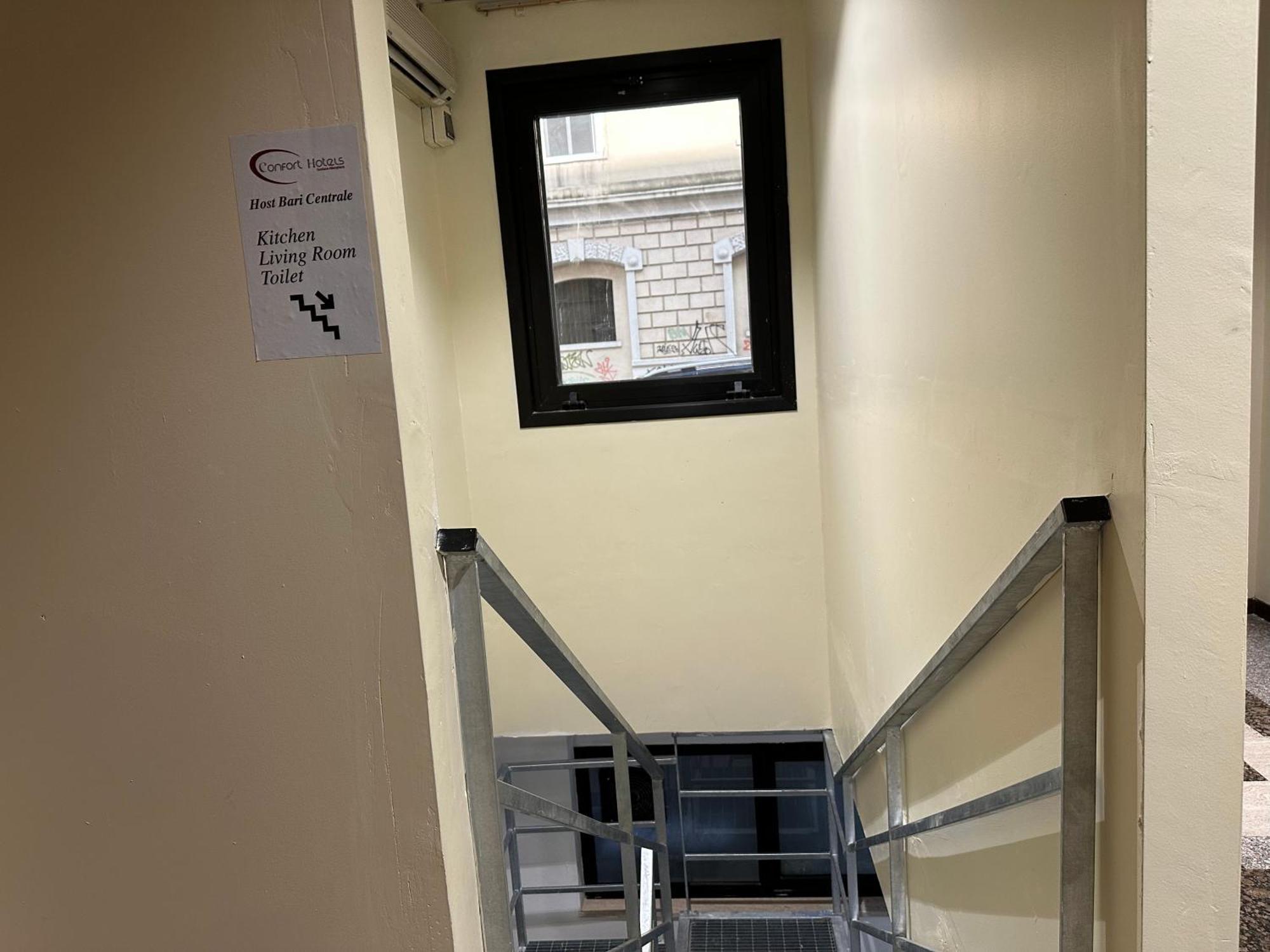 Cconforthotels Host Bari Centrale Luaran gambar